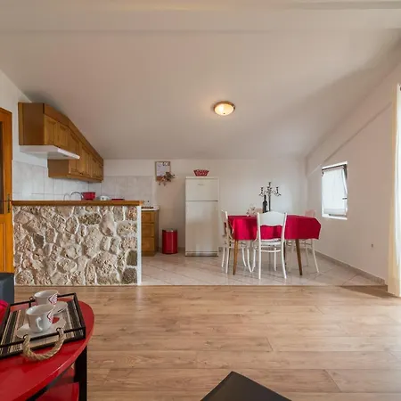 Bepina بيوغْغاد نا موغو