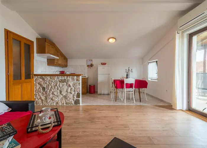 Bepina ビオグラード・ナ・モル